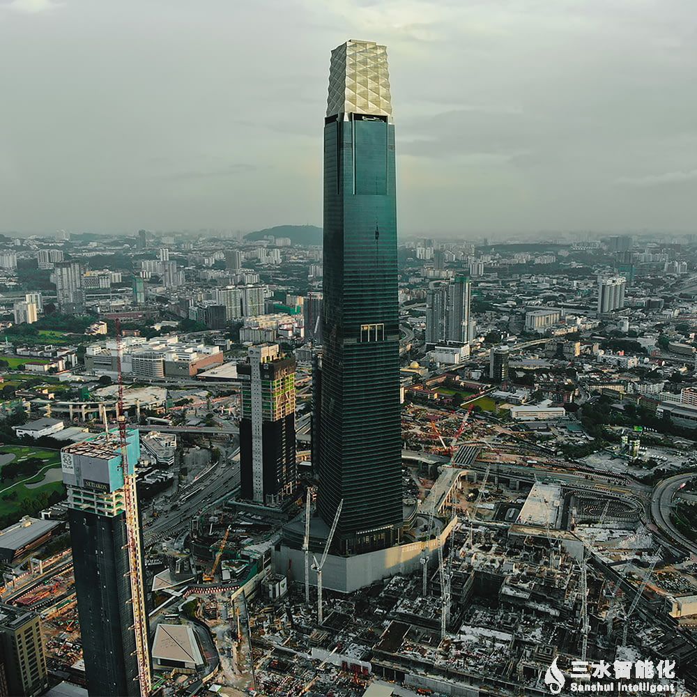 智能楼宇是怎么知道发生在建筑物里的一切的?(图1) high rise buildings during daytime.jpg