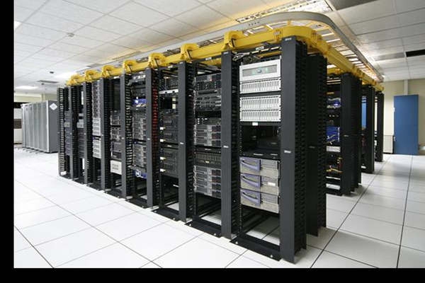 楼宇自控对于弱电电源与防雷与接地系统有哪些要求？